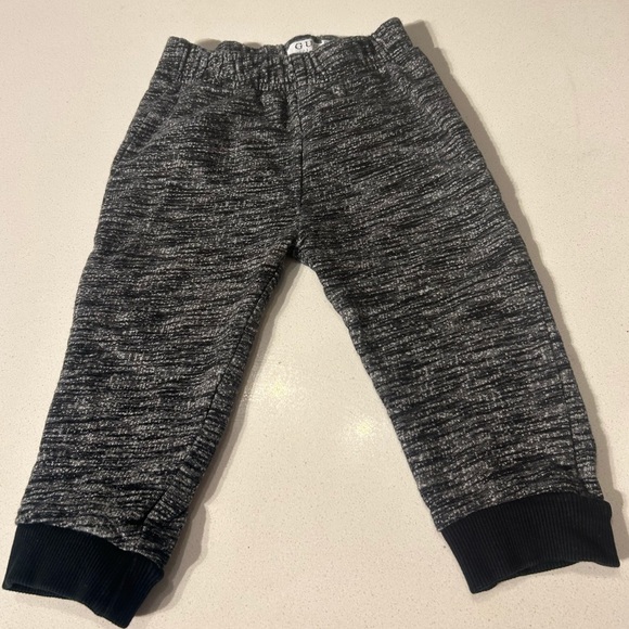 GUESS Pants 🖤3 for 10🖤 - Picture 1 of 3
